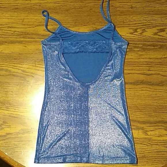 Tank top - Picture 2 of 4